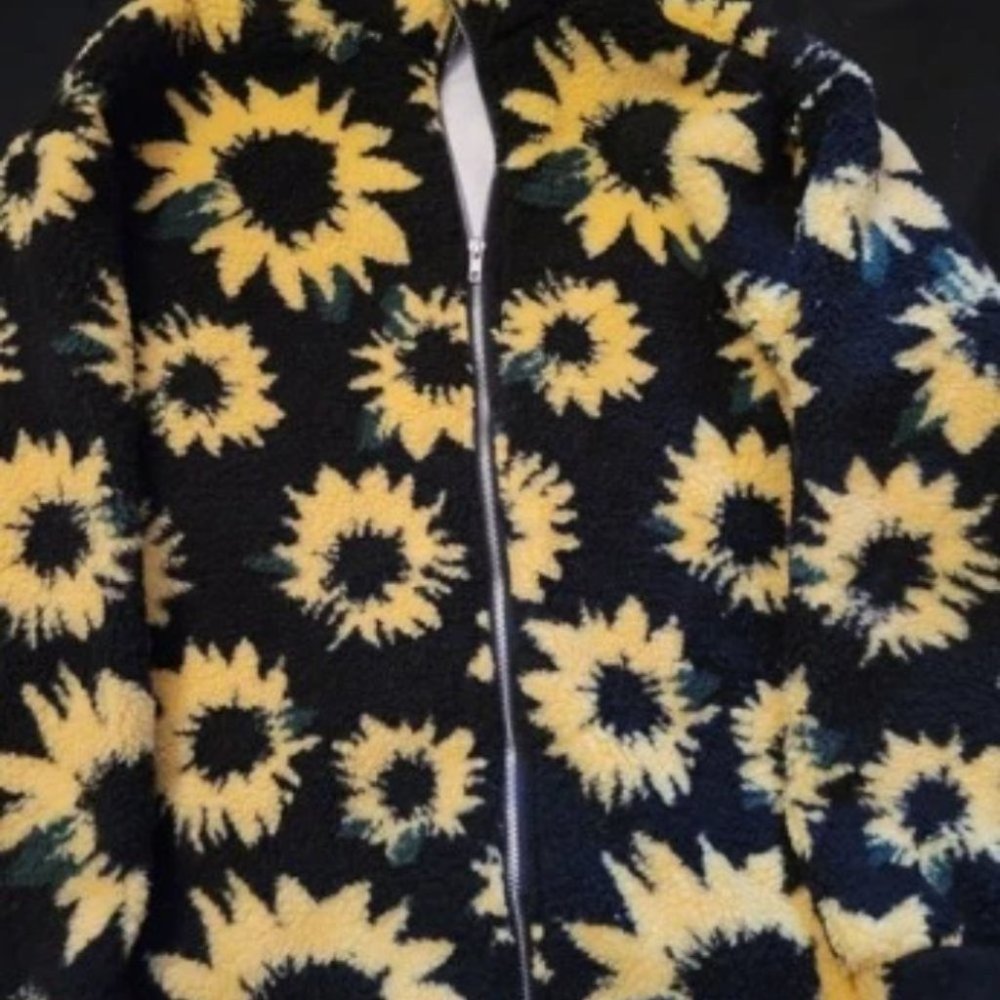 SUNFLOWER ZIP UP TEDDY COAT COMFY CASUAL FUN TRENDING FALL WINTER - Picture 7 of 8
